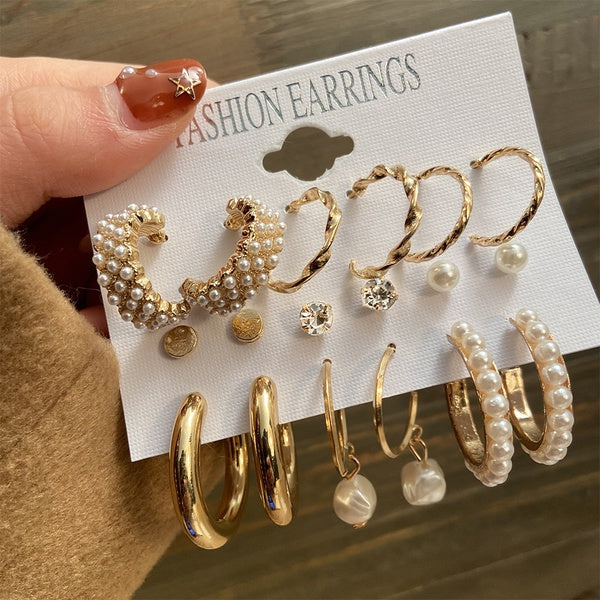 Earing in stylish and stunning look